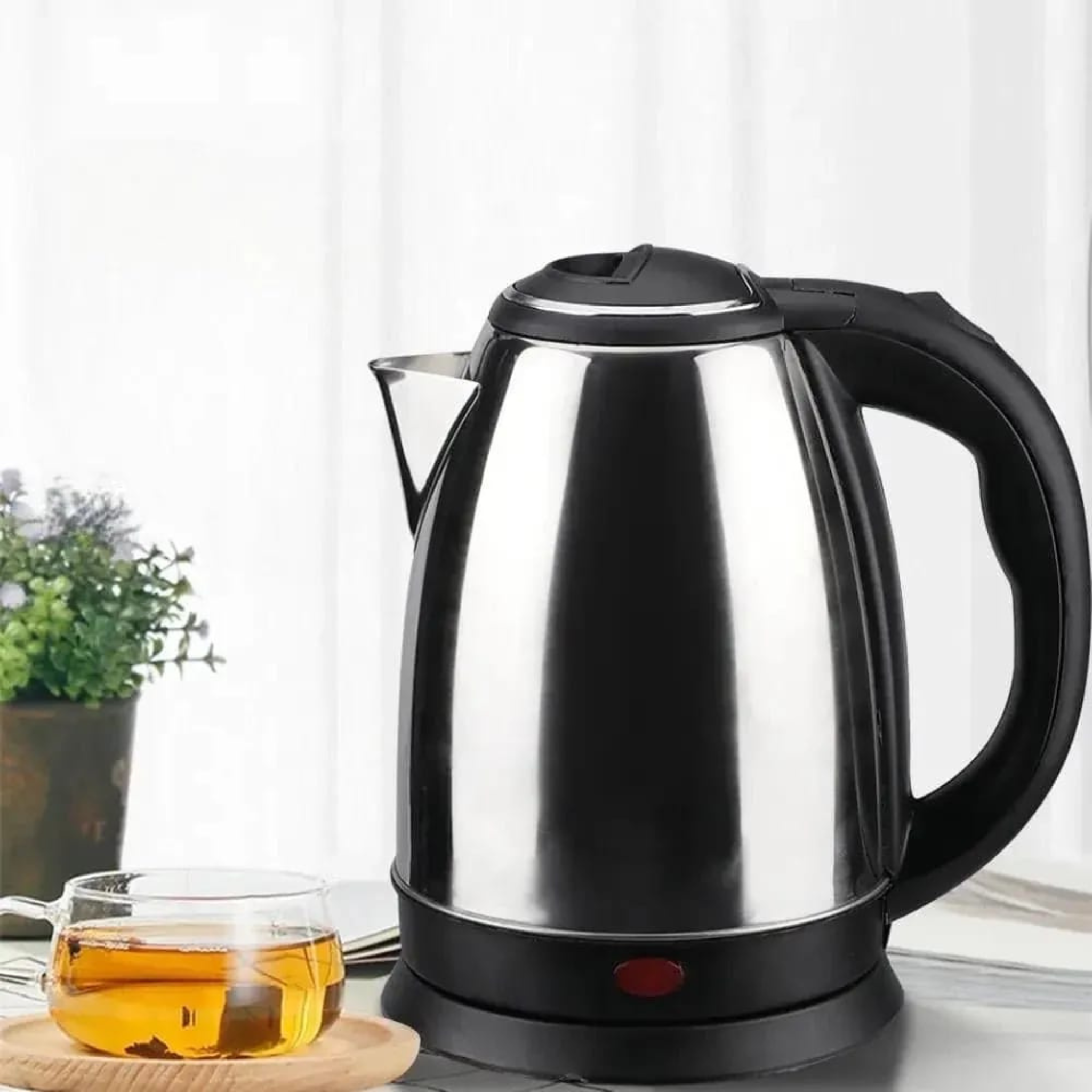 Electric kettle with Free Coffee Beater ( Limited Offer )